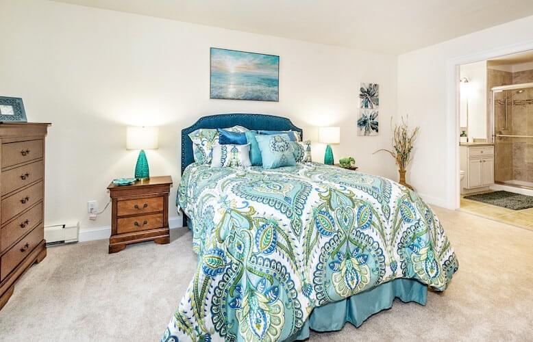 Crestwood Manor Senior Living Community Assisted Living, Nursing Home